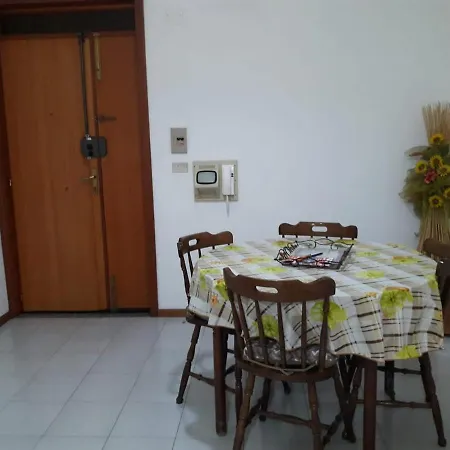 Furci With Balcony-terrace Apartamento