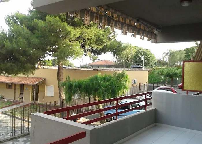 Furci With Balcony-terrace Lejlighed